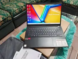 laptop asus vivobook GO 14 e1404fa-fhd556 ryzen 5 7520 8/512 like new