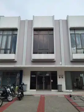 Disewakan Ruko Strategis 2 lantai Aniva Grande Gading Serpong