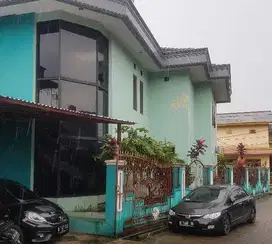 DILELANG MURAH Rumah 2 lantai bagus SHGB di Komplek Mutiara Cibaduyut