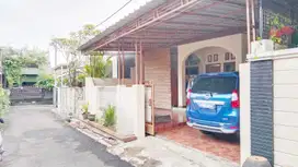 Jual komplek Pondok Damai, Jl. Tondano Ujung, Deket Polsek Depok