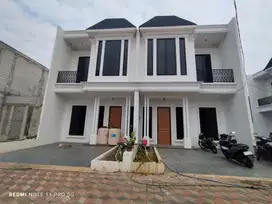 549.Hunian 2Lantai Modern Classic Nempel Bintaro Sektor 9 Di Ciputat