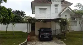 DIJUAL RUMAH 2LANTAI  FURNISH DI ENGLAND PARK SENTUL CITY SSR668 A2
