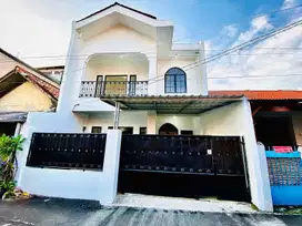 Dijual Rumah Siap Huni  2 Lantai Tebet Barat Jakarta Selatan