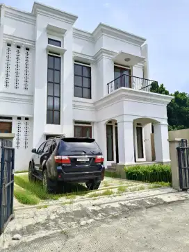 Dijual rumah mewah baru renovasi di lebak bulus dekat ke MRT