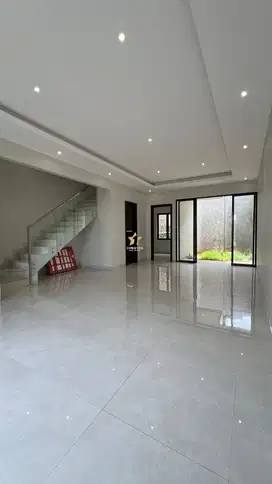 Rumah Bangunan Mandiri 108m² Unit Langka di Vanya Park BSD