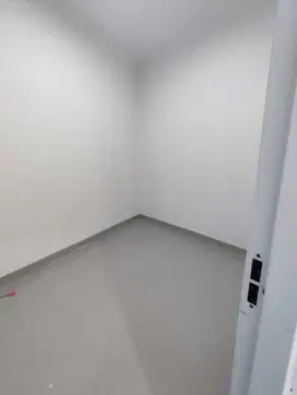 DIJUAL RUMAH MEWAH MINIMALIS MODERN DI CEMPAKA PUTIH JAKARTA PUSAT