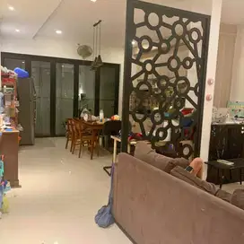 Jual Rumah Semi Furnished Di The Eminent Cluster Prestiga BSD