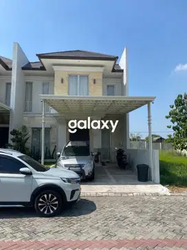 Rumah Greenland Menganti Gresik 2 Lantai Semi Furnish
