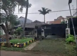 Rumah Dengan Luas Tanah 220m² Di Rawalumbu Jembatan 1 - Bekasi Timur