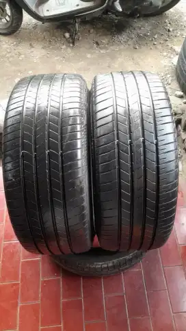 Ban copotan Bridgestoen Regno 225/45 R18 90% 2022..2pcs