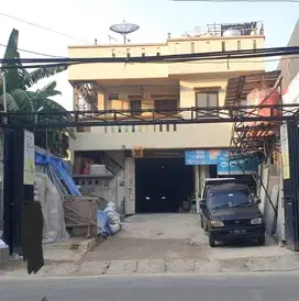 Lokasi Pinggir Jalan! Dijual Rumah Asem Raya Duri Kepa Jakarta Barat
