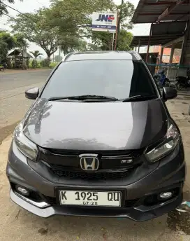 DIJUAL Honda Mobilio 1,5 RS - CVT 2018 Abu abu Baja Metalik