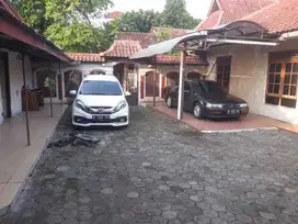 Dijual Cepat Rumah hitung Tanah Lokasi Utan Kayu Utara, Jakarta Pusat