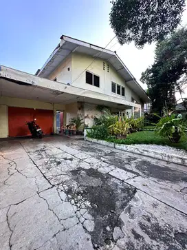 Slipi Jakarta Barat Rumah Hitung Tanah Posisi Hoek Lokasi Strategis