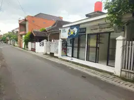 Disewa / kontrak toko untuk usaha