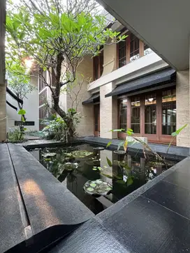 TURUN HARGA, Rumah Rasa Villa Mewah Di Pejaten Barat Jakarta Selatan