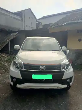 Terios 2017 X M.T Km Rendah Harga CASH
