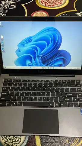 JUAL Laptop Pemakaian pribadi,