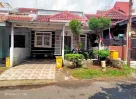 DISEWA RUMAH FURNISHED CLUSTER TAMPAK SIRING, SENTUL CITY SSR534 A2