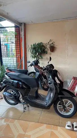 Scoopy tahun 2021 lengkap
