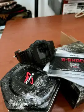 Dijual jam tangan casio g-shock dw-5600bb-1d