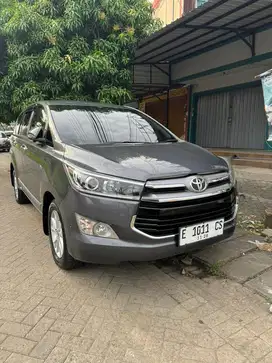 Innova v at bensin 2018 km 26 rb ( low km)