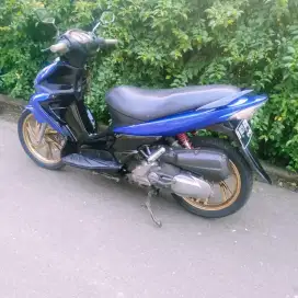 Dijual skywave 125 biru tahun 2007