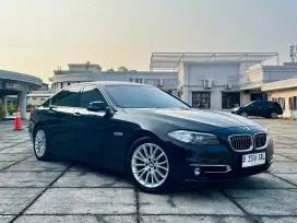 (km 53rb) Bmw 528i 2.0 AT. Tahun 2014. Hitam. New a like. Perfect cond