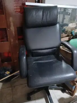Kursi masih bagus