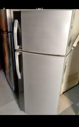 Dijual Kulkas 2pintu merk Sharp