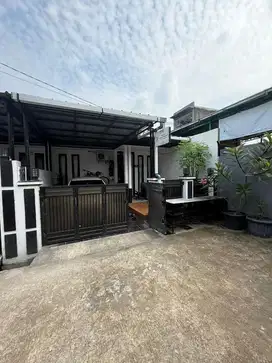 DIJUAL RUMAH SEMI FURNISH
