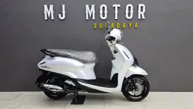 Yamaha Grand Filano Lux tahun 2023