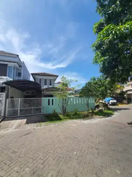 Dijual rumah hook 1 lantai strategis