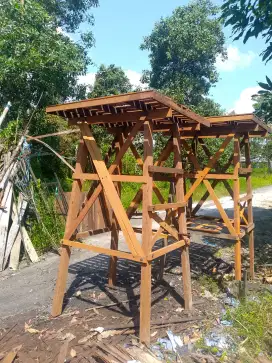 Tempat tandon menara ulin