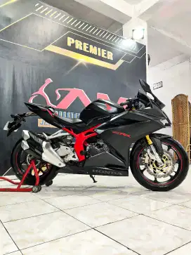 Cbr250rr  black matte km.18rb super 2019 gass. Anugerah motor rungkut