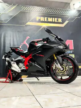 Cbr250rr  black matte km.18rb super 2019 gass. Anugerah motor rungkut