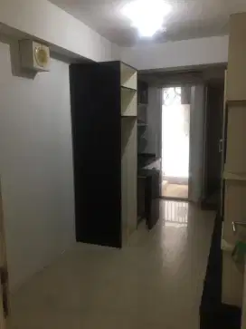 Disewakan 1BR (Bukan Studio), Full Furnished, Pool View, Lantai Rendah