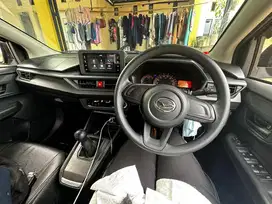 Ayla Tipe R tahun 2023 transmisi manual