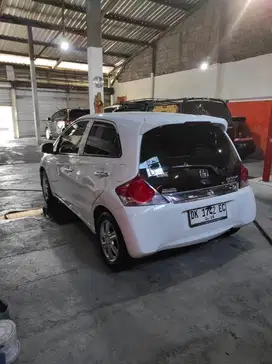 Honda Brio satya
