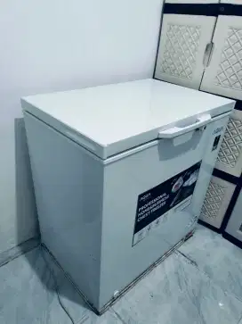 Freezer Box Aqua 200L Baru 4 Bulan Pakai