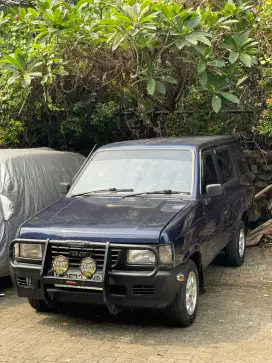 Panther 2.5 Royal 2000 Manual Diesel