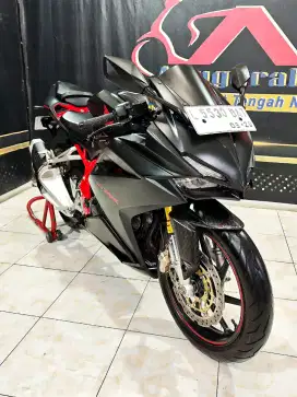 Cbr250rr  black matte km.18rb super 2019 gass. Anugerah motor rungkut