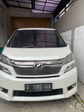 Toyota Vellfire 2014 Bensin