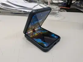 Samsung Z Flip 5 256GB SEIN