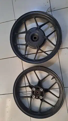 Velg honda vario 125 led