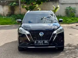 Nissan kick e power at 2020 hitam