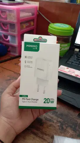 PD Fast Charger Type-C Port PD20W