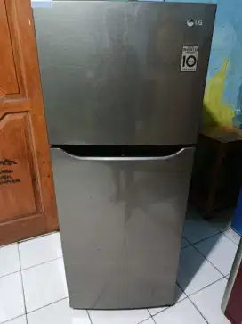 Kulkas LG smart inverter