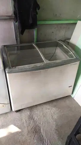 Jual Murah Freezer 300ltr