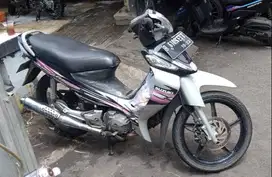 Suzuki Smash 2006 Antik Kondisi Baik Low KM Surat Lengkap Pajak Hidup